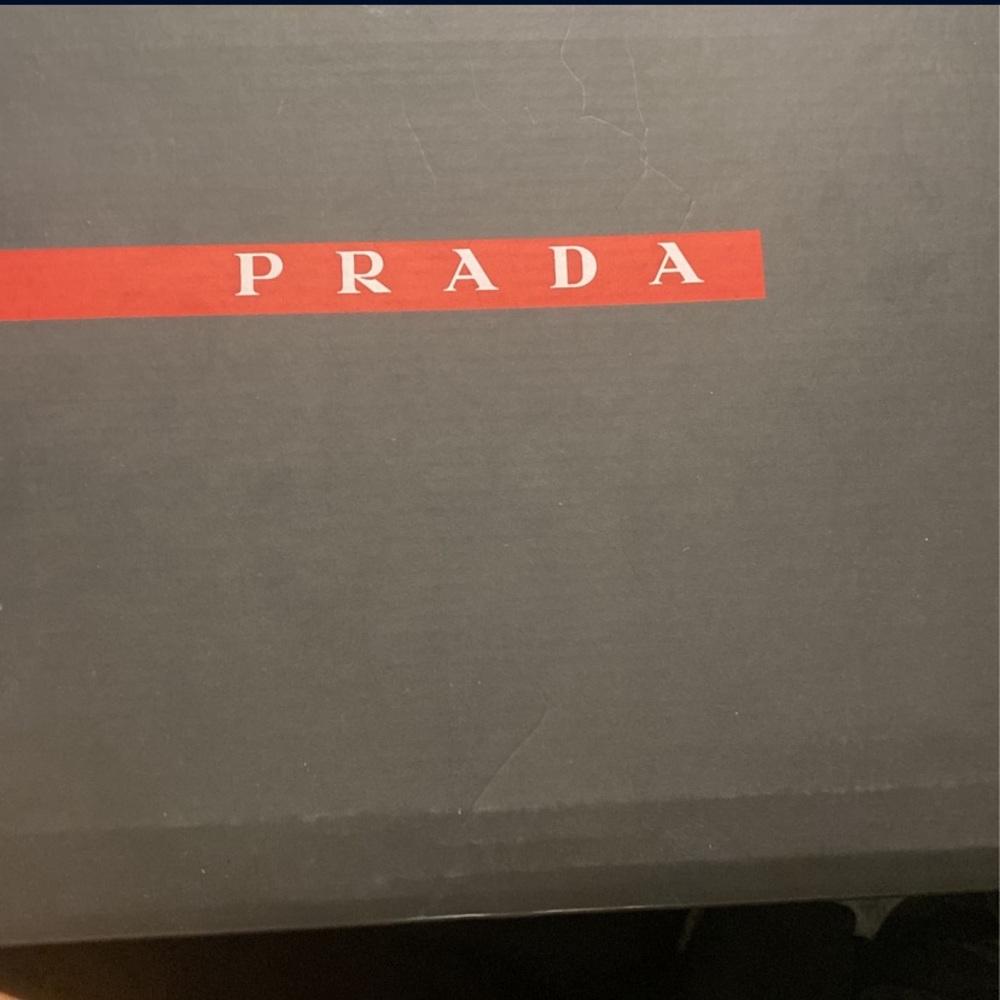 Brand new Pradas size 41 run big